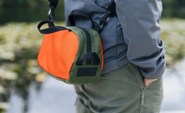 Person carrying The Grab Bag as a shoulder bag.